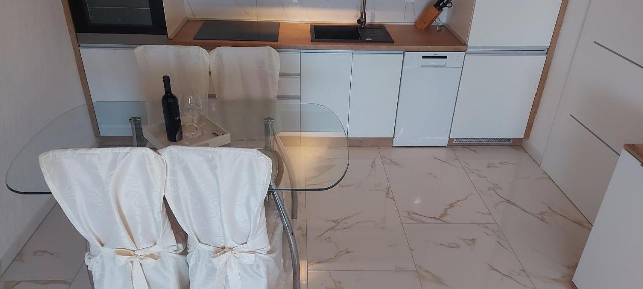 Apartman Lane Tar-Vabriga Buitenkant foto
